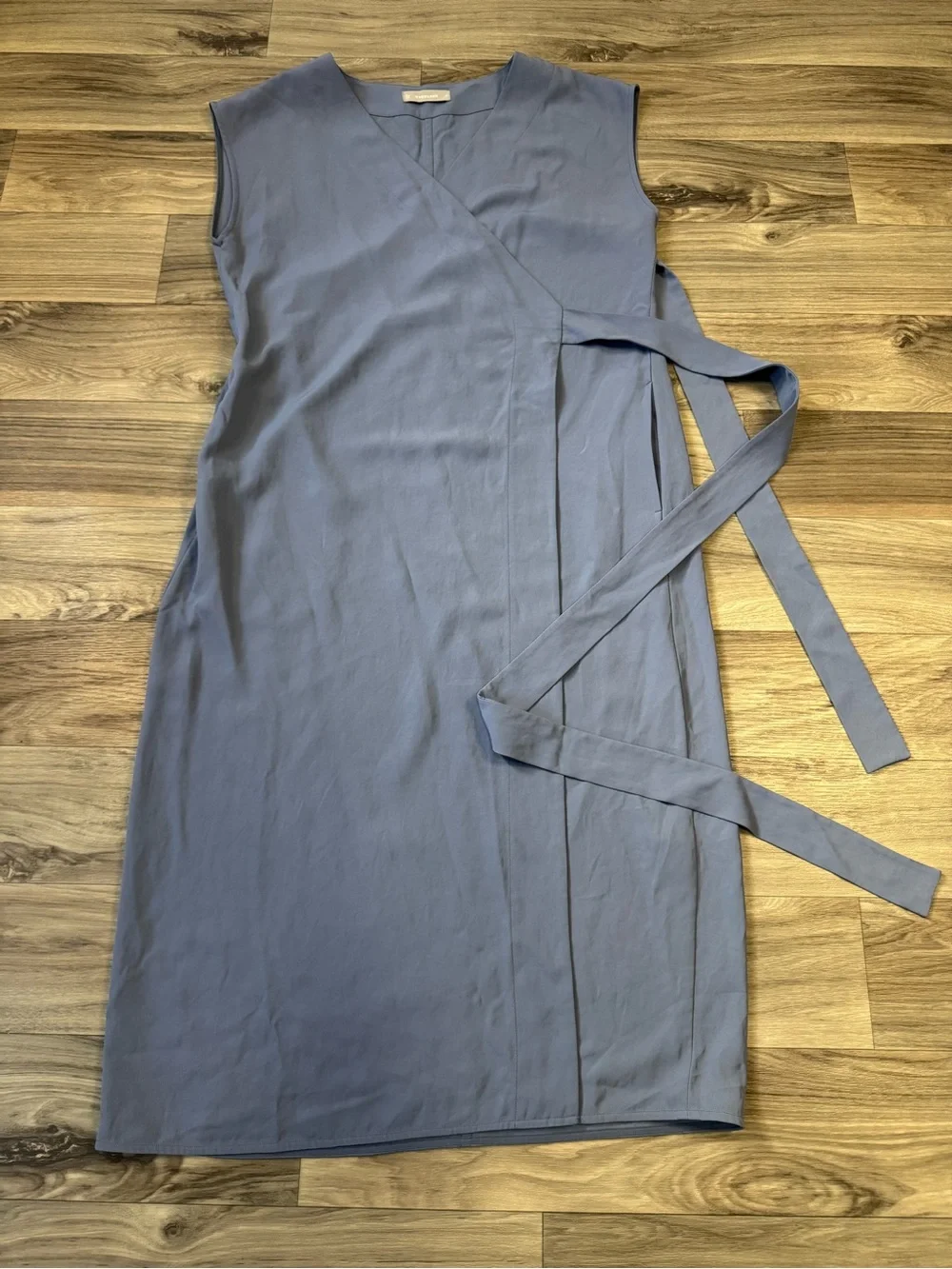 EVERLANE The Japanese GoWeave Sleeveless Wrap Dress in Cornflower Blue Size 8